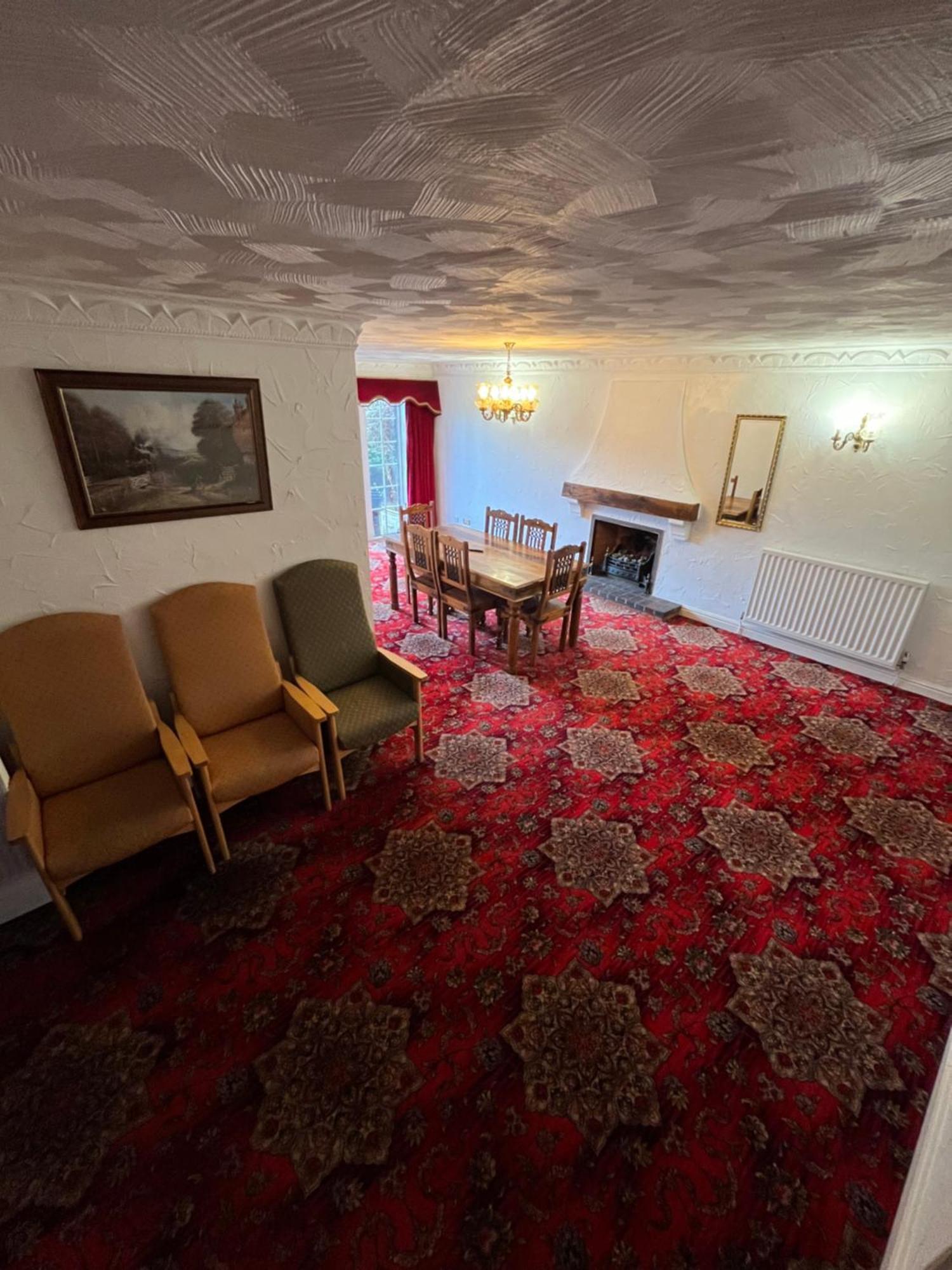 Unwind In Comfort At Cosy Caradus Your 4 Bedroom Home Sweet Home! برمنغهام المظهر الخارجي الصورة